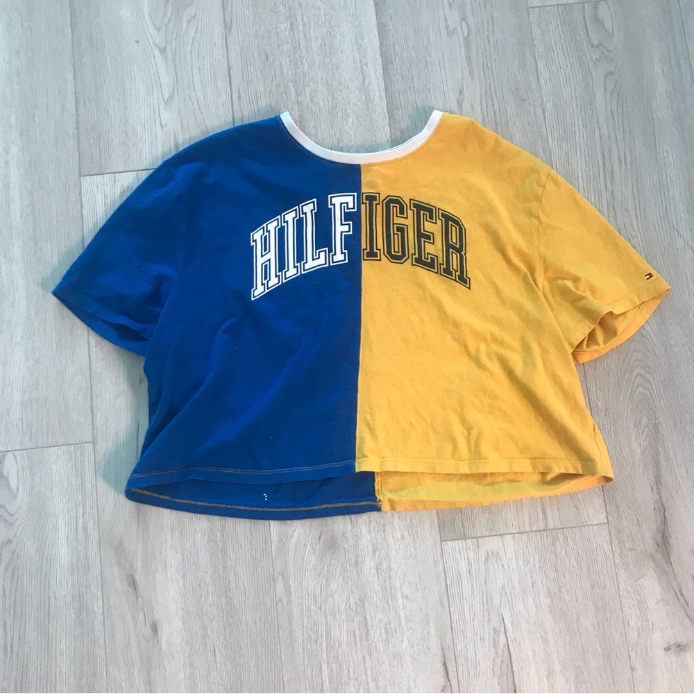 Tommy Hilfiger Split Colour Crop Top T-Shirt